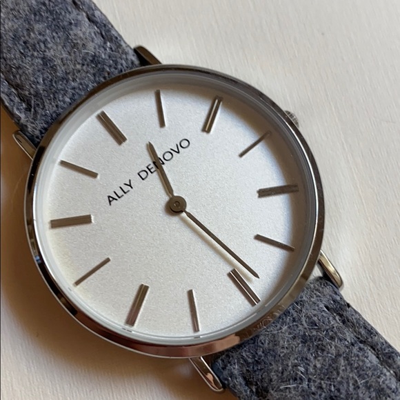 Marble Watch from Ally Denovo main image 7